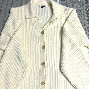 Cardigan off white size large